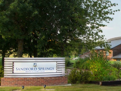 Sandford Springs Hotel & Golf Club