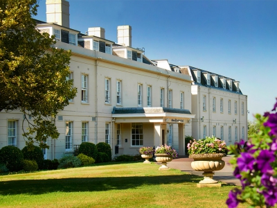 Hilton Avisford Park Hotel