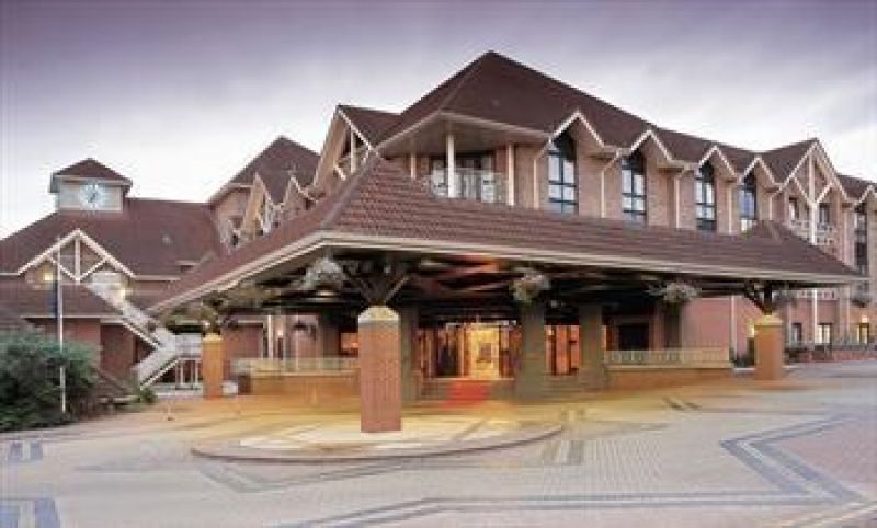 Village Urban Resort Swindon